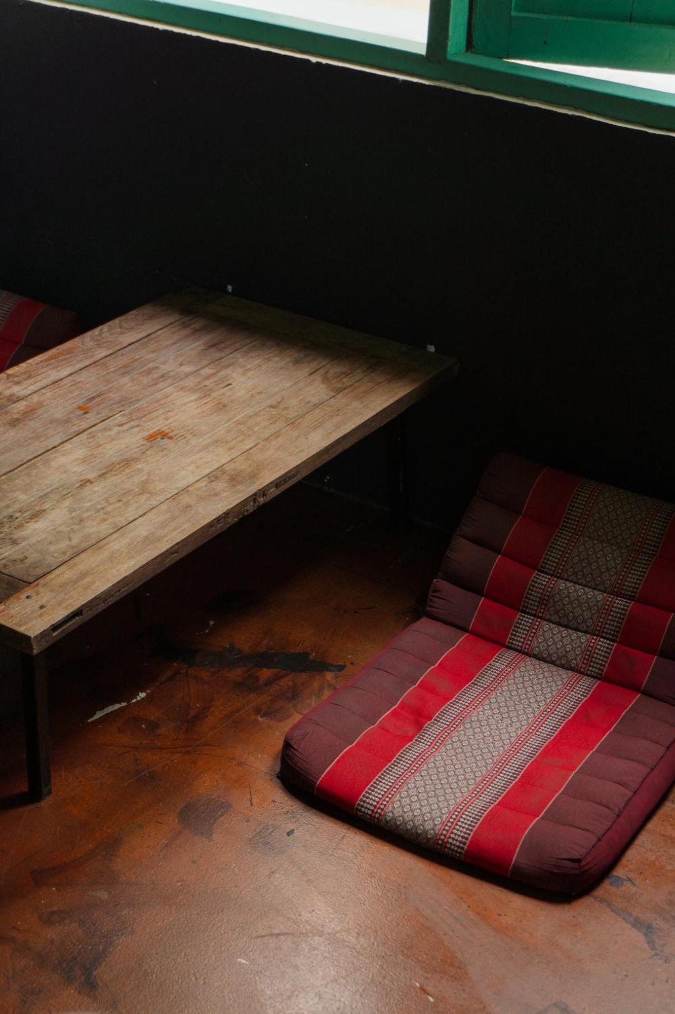 2Street Hostel (Adults Only) Σούρατ Τανί Εξωτερικό φωτογραφία